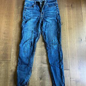 American Eagle Dark Wash Jeggings - Size 6 Regular